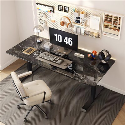 Kristal taş masası